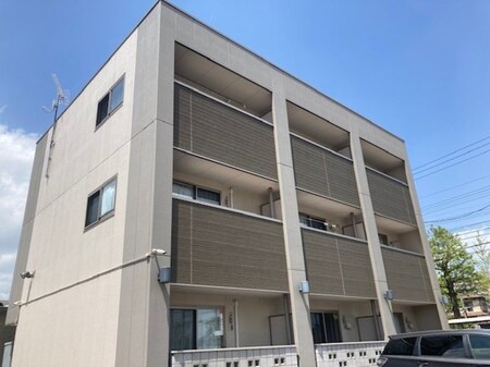 フラッツ市名坂外観写真