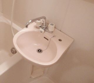 物件内観写真18　(洗面台)