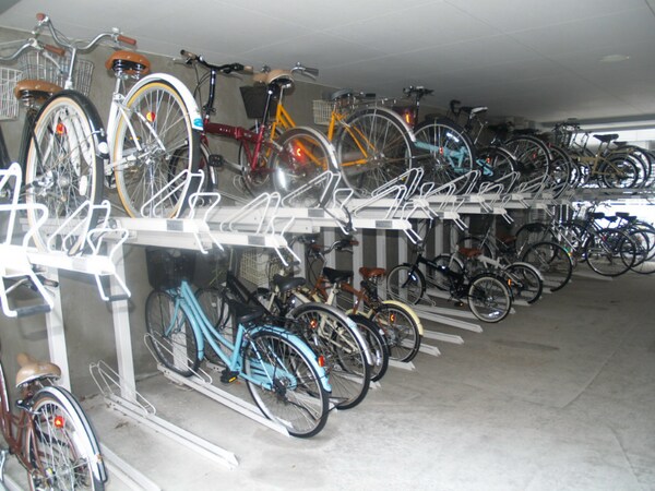 建物設備(駐輪場)