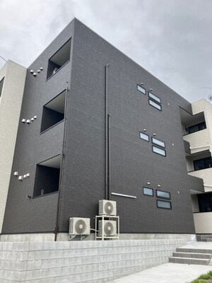 REGALEST仙台八幡外観写真