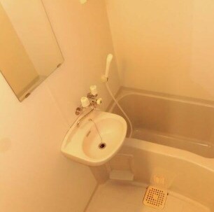 物件内観写真10　(洗面台)