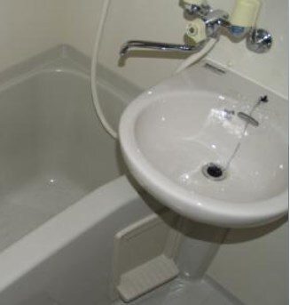 物件内観写真10　(洗面台・別室参考写真)