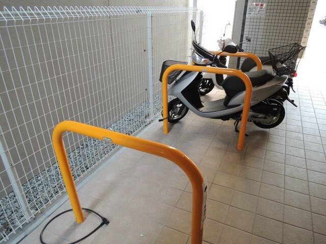 物件内観写真17　(駐輪場)