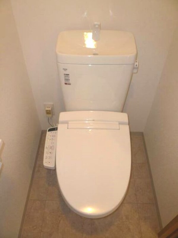 トイレ(同タイプの写真です。)