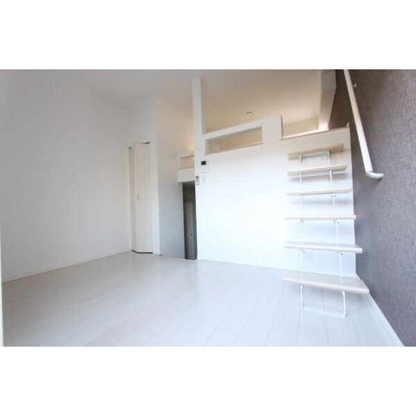 物件内観写真4　(イメージ)