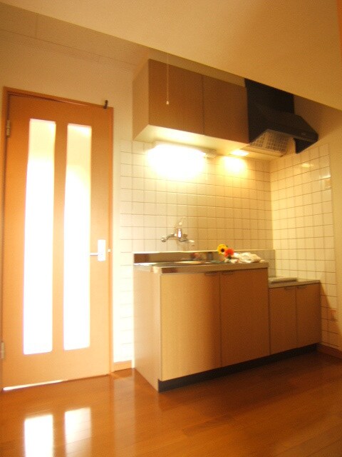 物件内観写真3　(※別号室・イメージ)