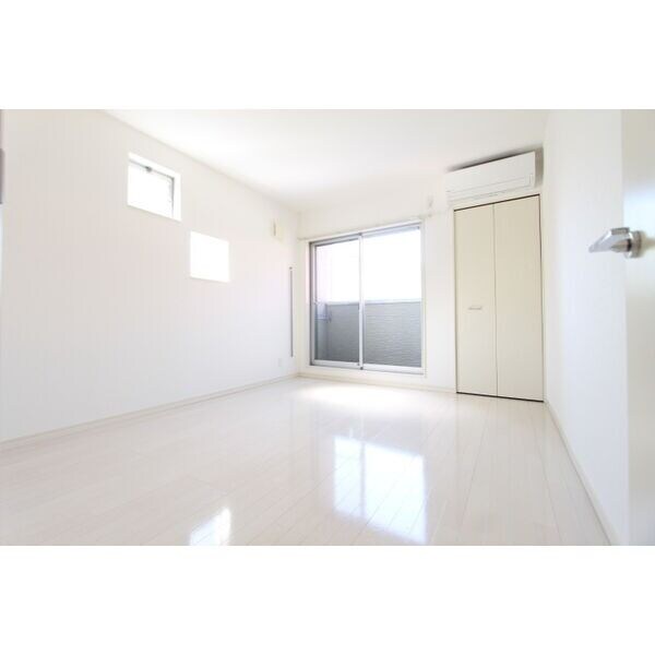 物件内観写真4　(※同じシリーズの室内写真)