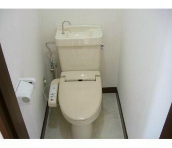 トイレ(ウォシュレット)