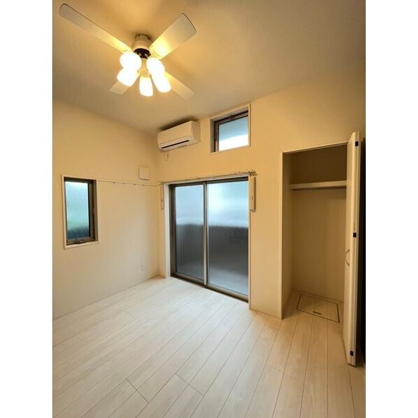 物件内観写真3　(イメージ)