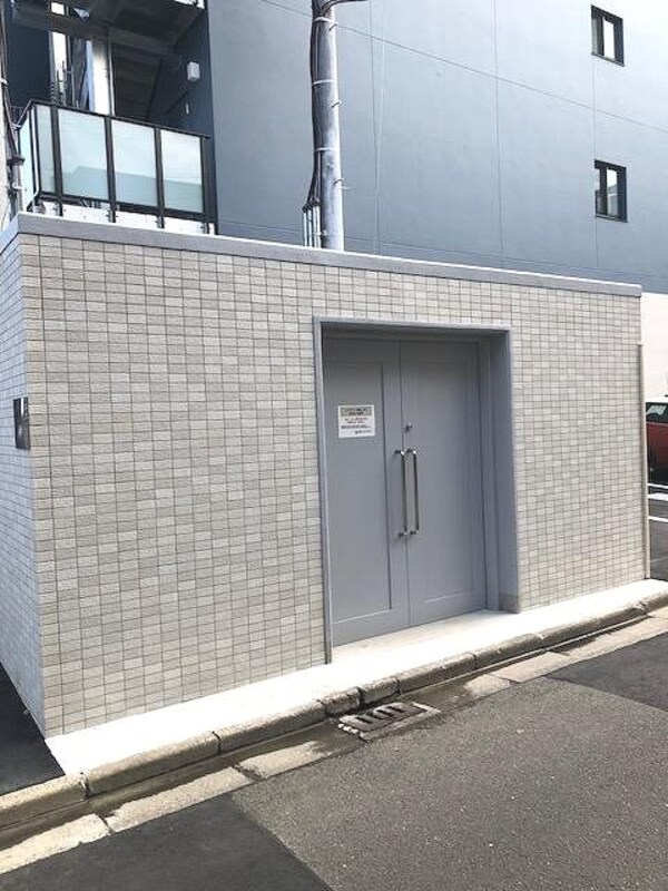 建物設備(ゴミ捨て場)