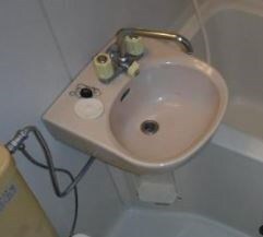 物件内観写真10　(洗面台)