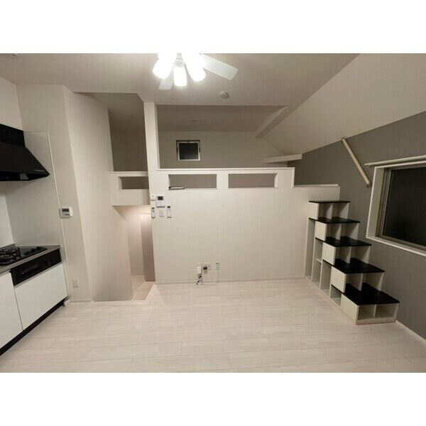 居室(同シリーズの写真です。)