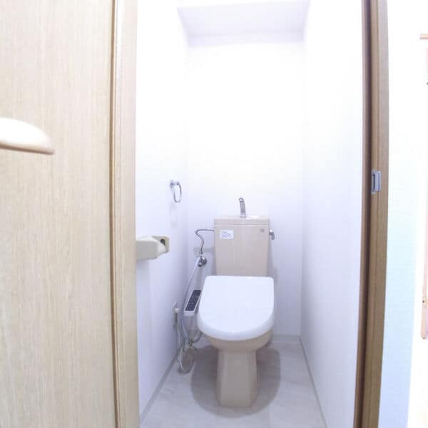 物件内観写真12　(トイレ)