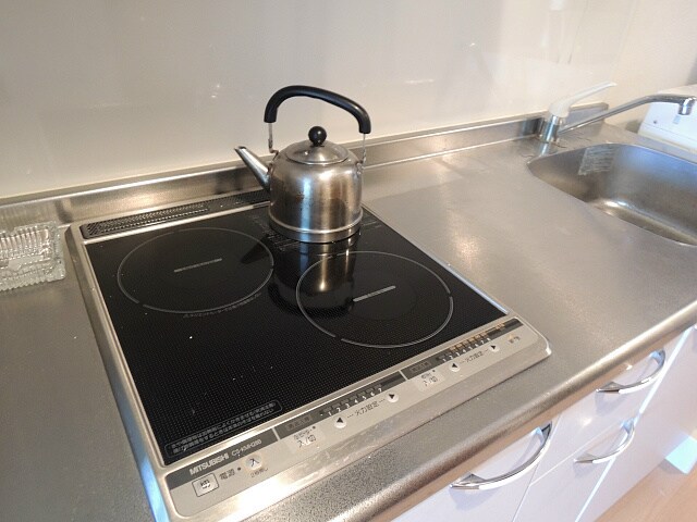 物件内観写真11　(安心のIH2口)