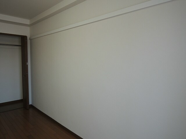 物件内観写真13　(ピクチャーレール)