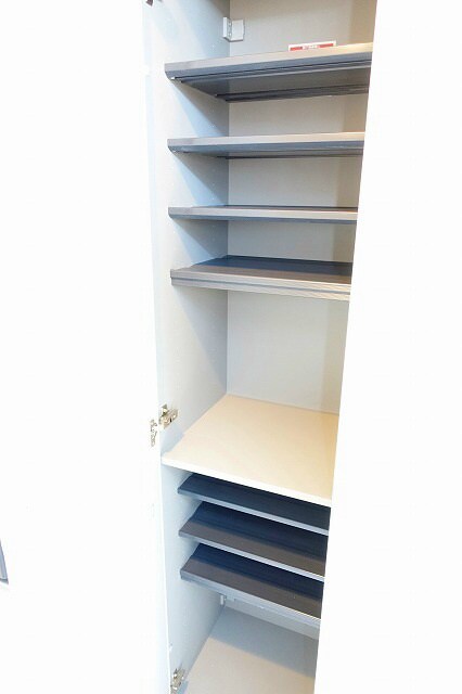 物件内観写真13　(シューズボックス)