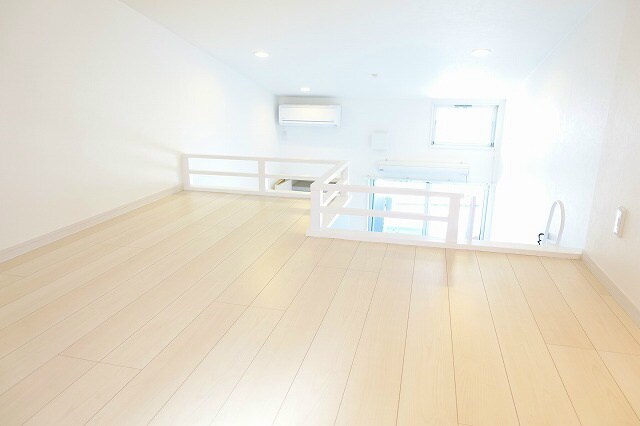 物件内観写真14　(ロフト)