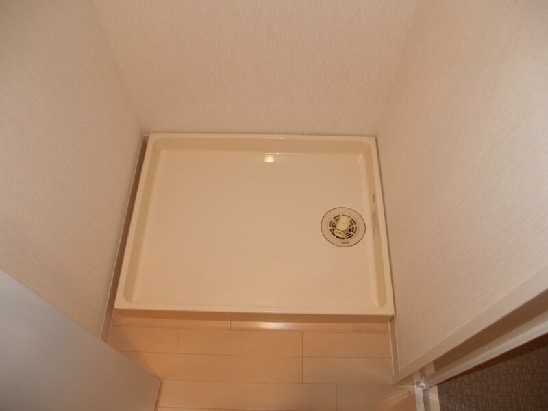 物件内観写真16　(防水パン)