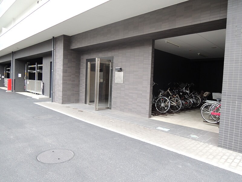 物件外観写真5　(駐輪場)