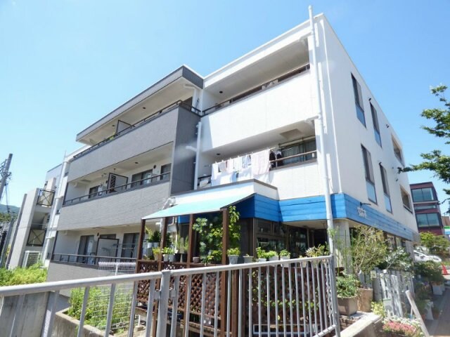 物件外観写真1　(家具家電付プラン有。)