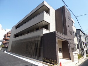 シャーメゾン本山中町外観写真