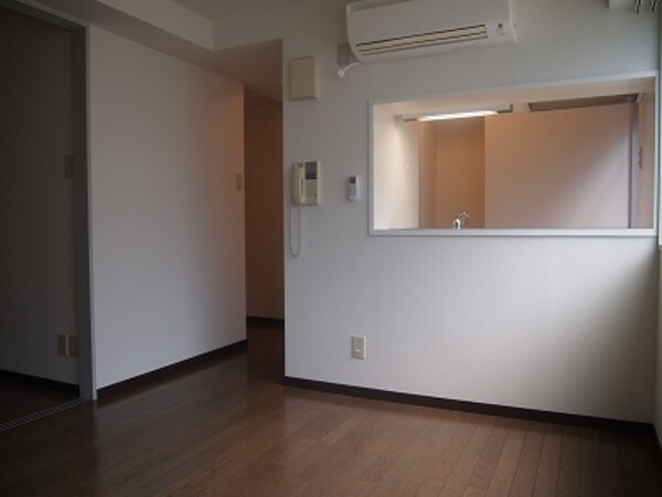 居室(別部屋参考写真)