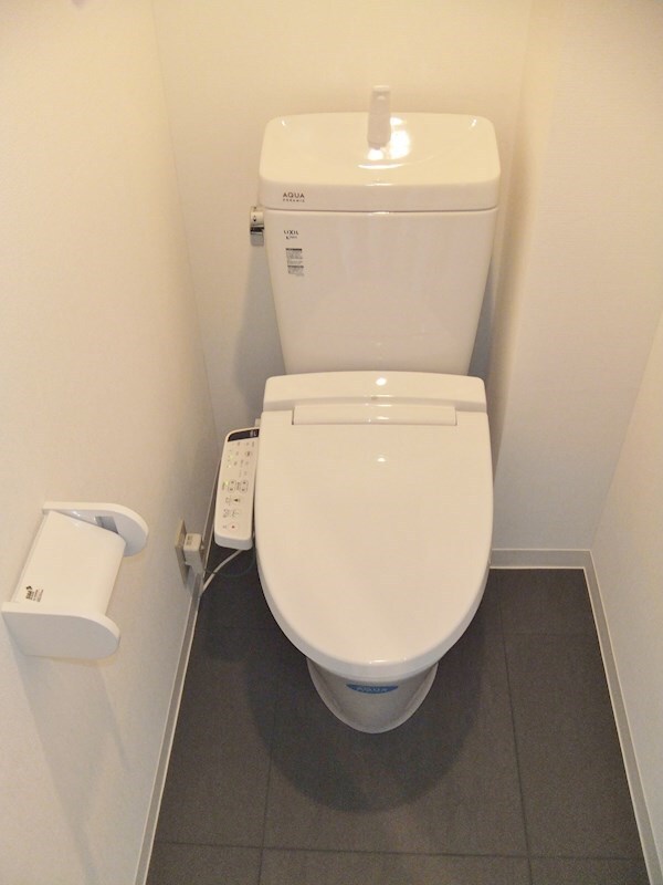 トイレ(別部屋参考写真)