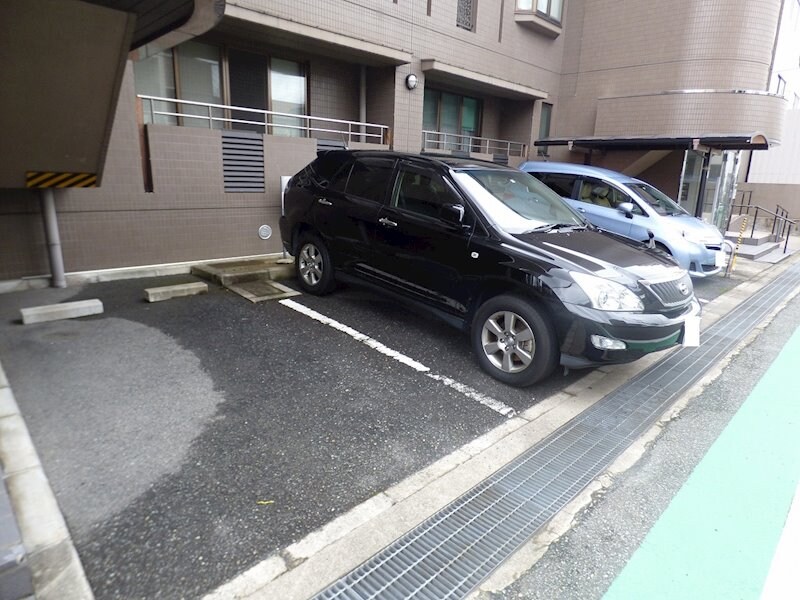 物件外観写真2　(当店は家主強制でない場合、消毒・抗菌代や安心サポート代など不)