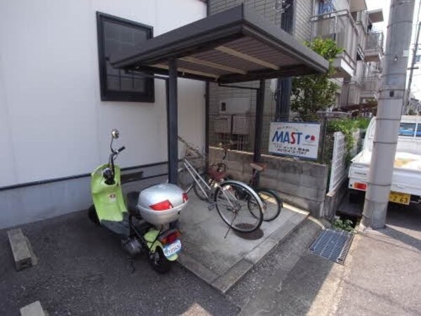 駐車場(当店は家主強制でない場合、消毒・抗菌代や安心サポート代など不)