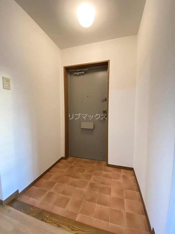 玄関(別部屋参考写真)