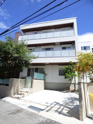 シャーメゾン山麓外観写真