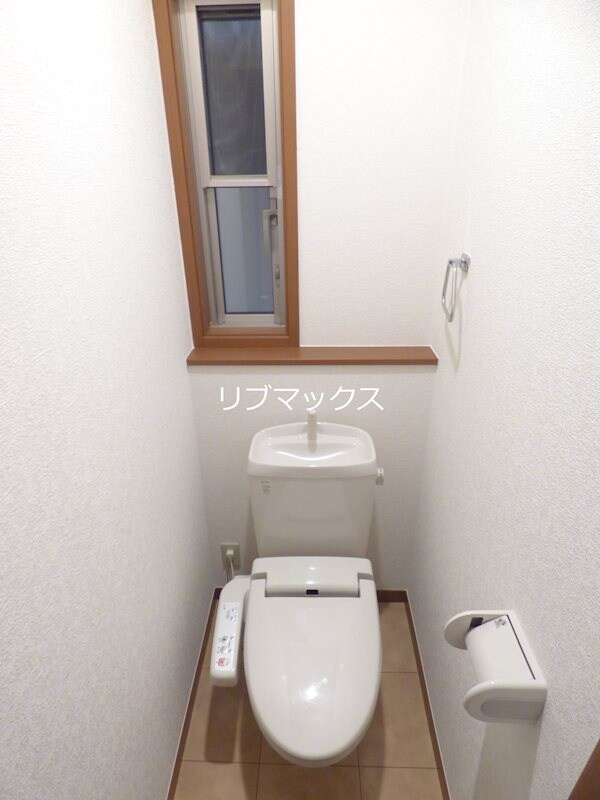 トイレ(別部屋参考写真)