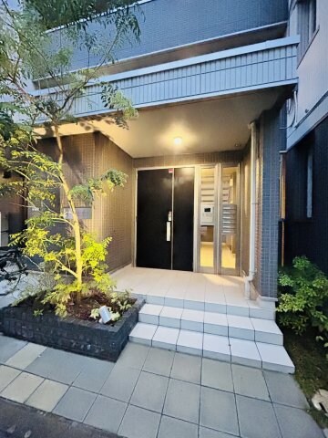 物件外観写真2　(当店は家主強制でない場合、消毒・抗菌代や安心サポート代など不)