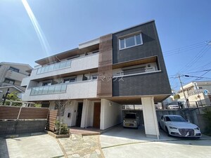 ラシックニシヤマノース外観写真