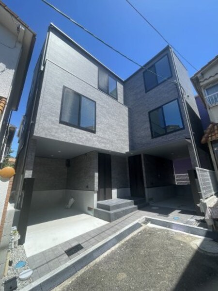 MERDAU-Residence Nishiyama　WEST外観写真