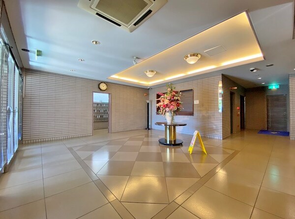 ロビー・ラウンジ