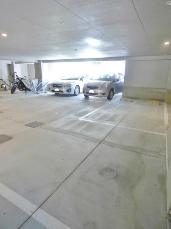 駐車場(当店は家主強制でない場合、消毒・抗菌代や安心サポート代など不)