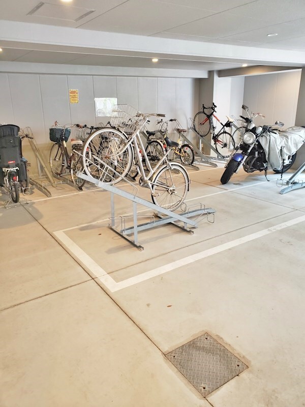 建物設備(自転車置き場)