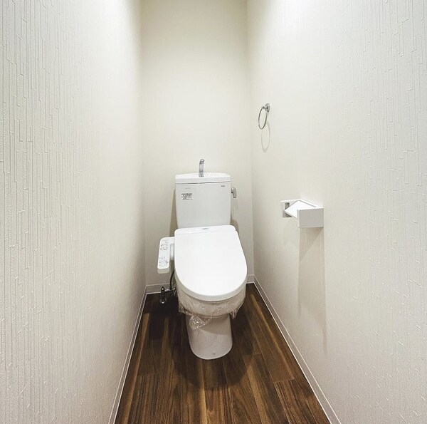 トイレ(※同物件別部屋参考写真※)