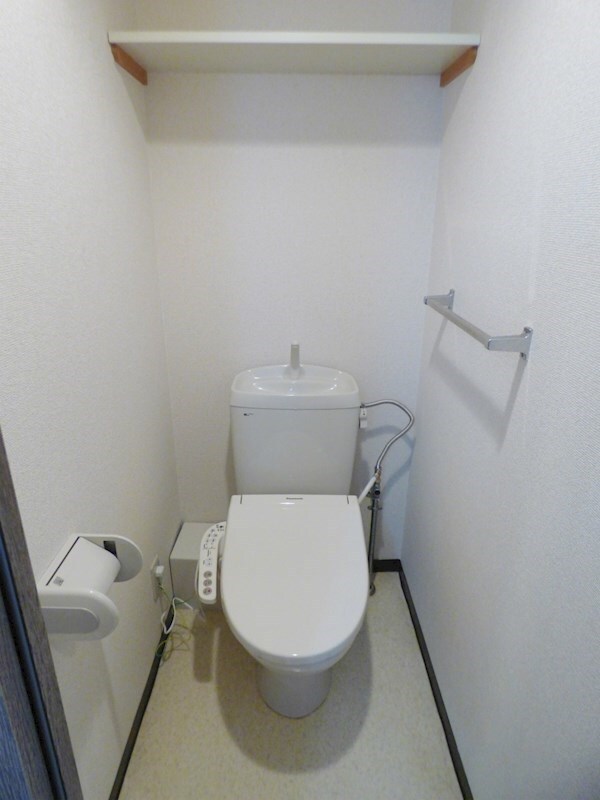 トイレ(別部屋参考写真)