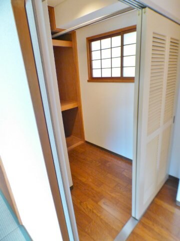 物件内観写真17　(別部屋参考写真)