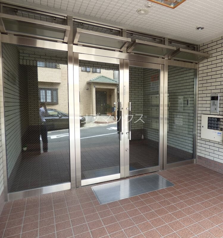 物件外観写真3　(当店は家主強制でない場合、消毒・抗菌代や安心サポート代など不)