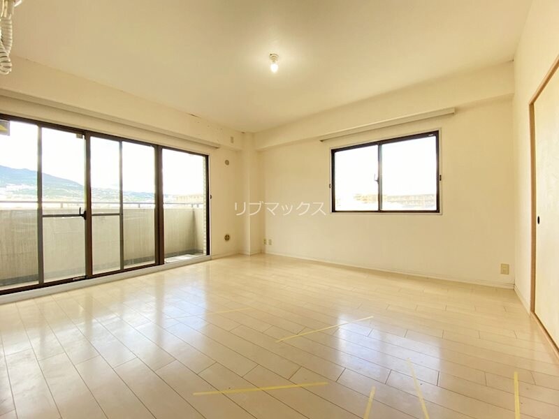 物件内観写真15　(別部屋参考写真)