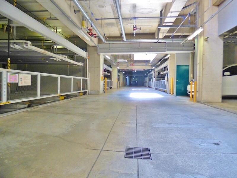 物件外観写真2　(なんと今なら駐車場1台無料キャンペーン。)