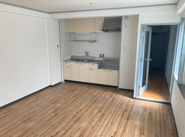 居室(別部屋参考写真)