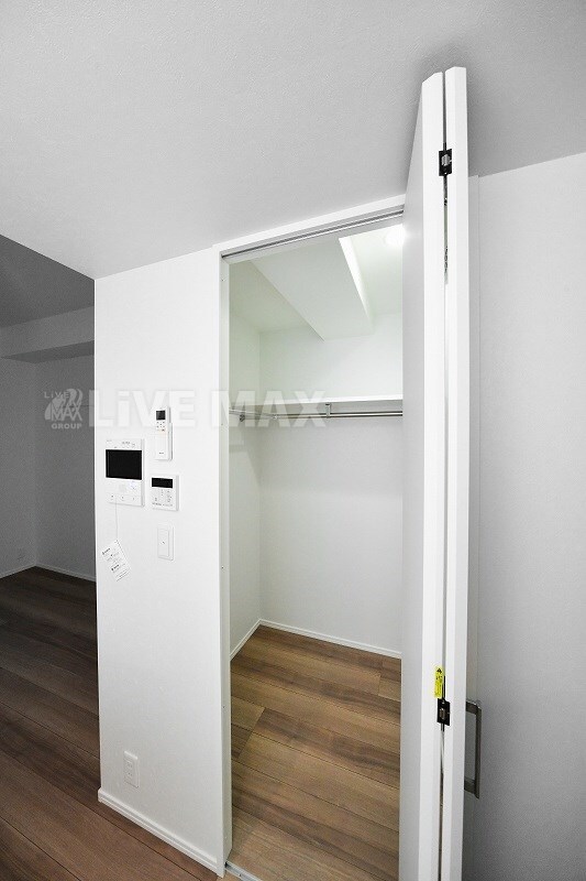 物件内観写真13　(※反転タイプ)