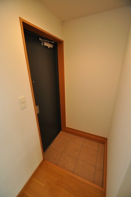 物件内観写真3　(別室参考写真★)