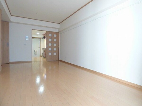居室(※写真と異なる場合は現状優先。)
