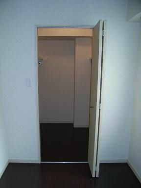 物件内観写真15　(写真と異なる場合現状優先)