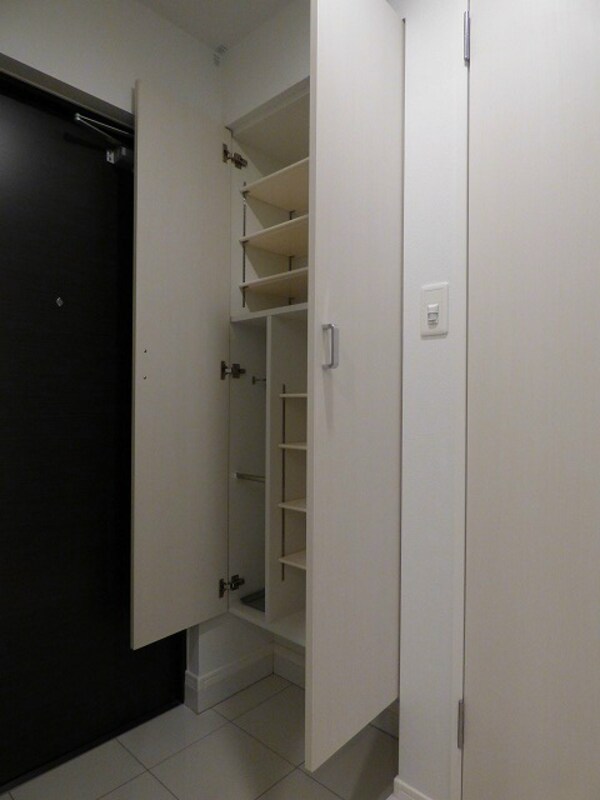 収納(※写真と異なる場合は現状優先。)